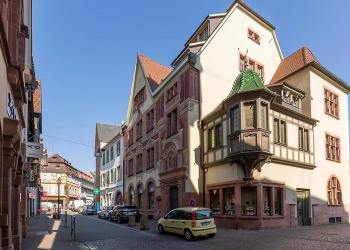 Hans Sapidus Sélestat - Parking gratuit - Proche Europa-Park - Route des Vins - Haut-Koenigsbourg *